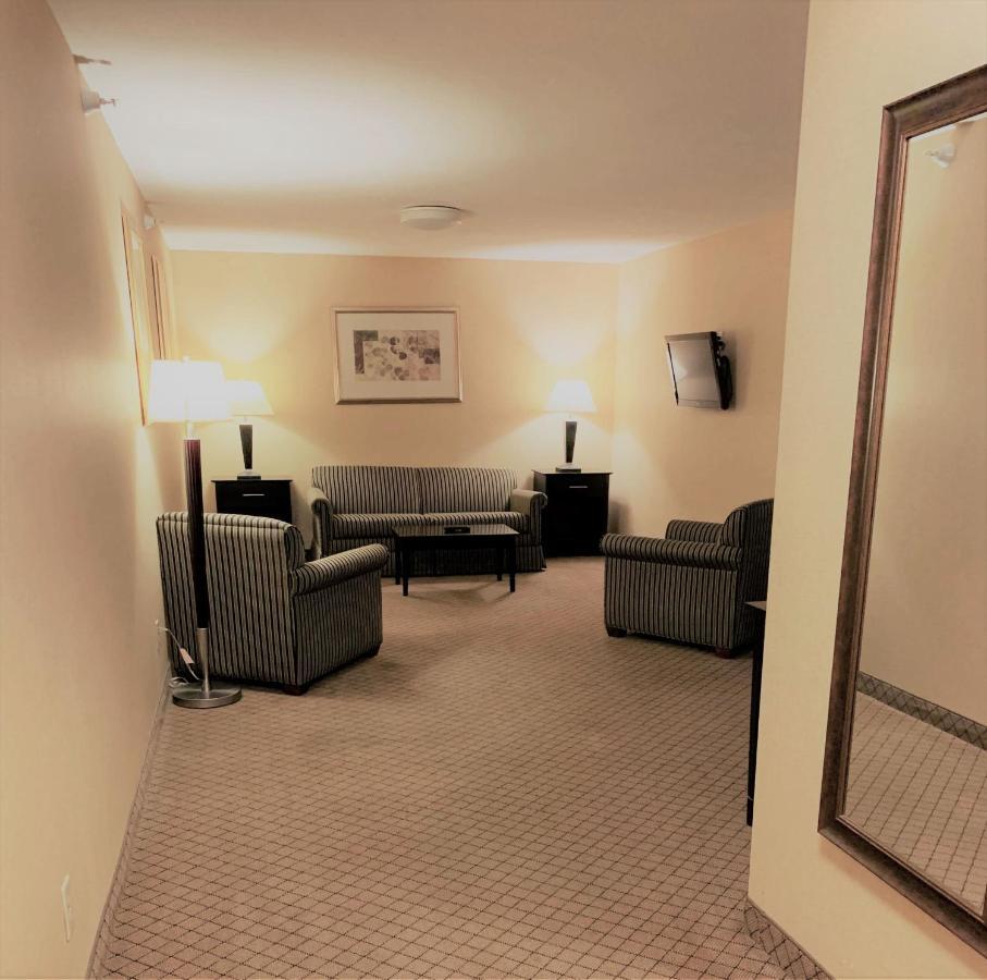 Holiday Inn Express Plymouth By Ihg Ngoại thất bức ảnh
