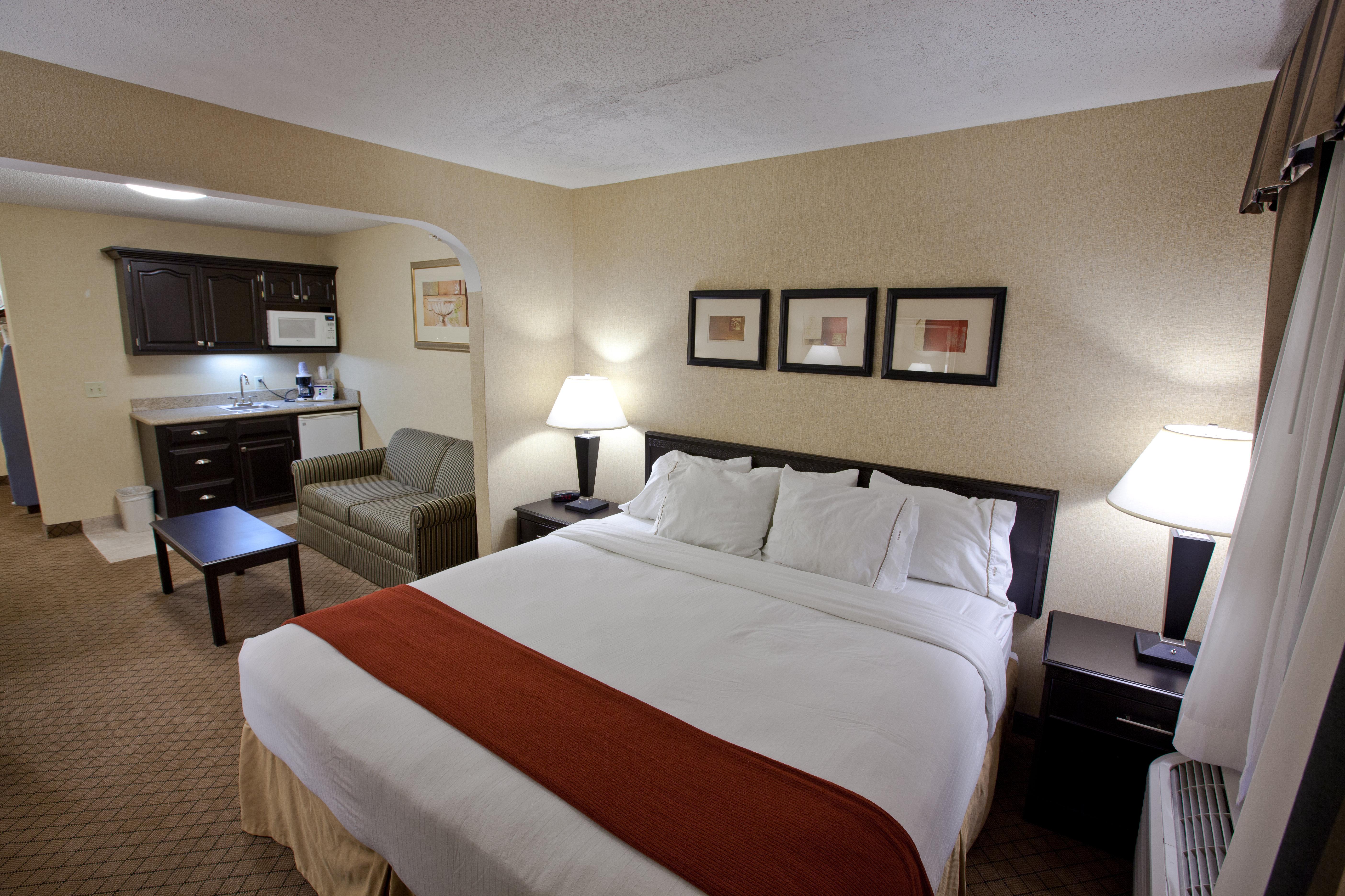 Holiday Inn Express Plymouth By Ihg Ngoại thất bức ảnh