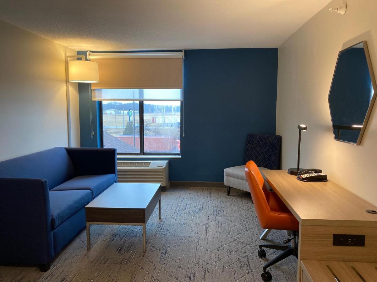 Holiday Inn Express Plymouth By Ihg Ngoại thất bức ảnh