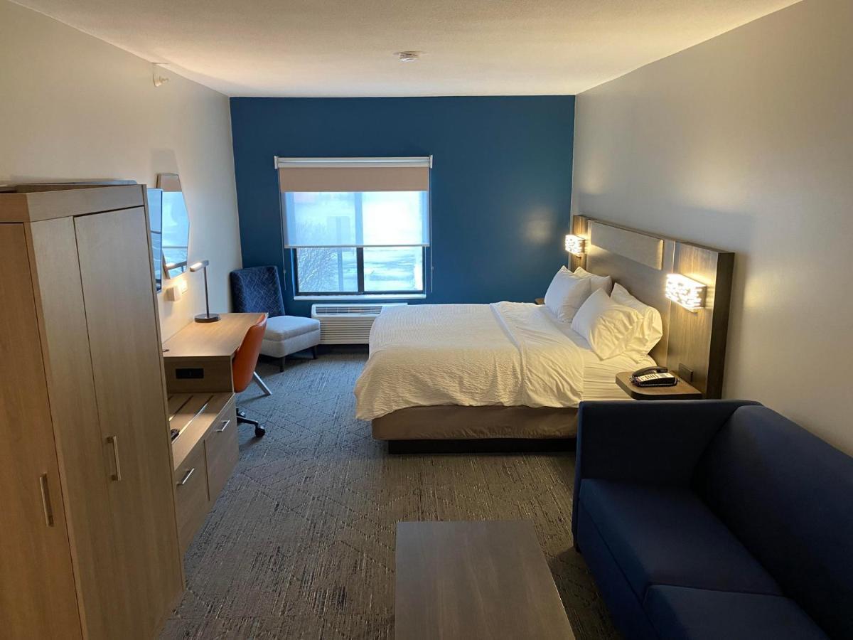 Holiday Inn Express Plymouth By Ihg Ngoại thất bức ảnh