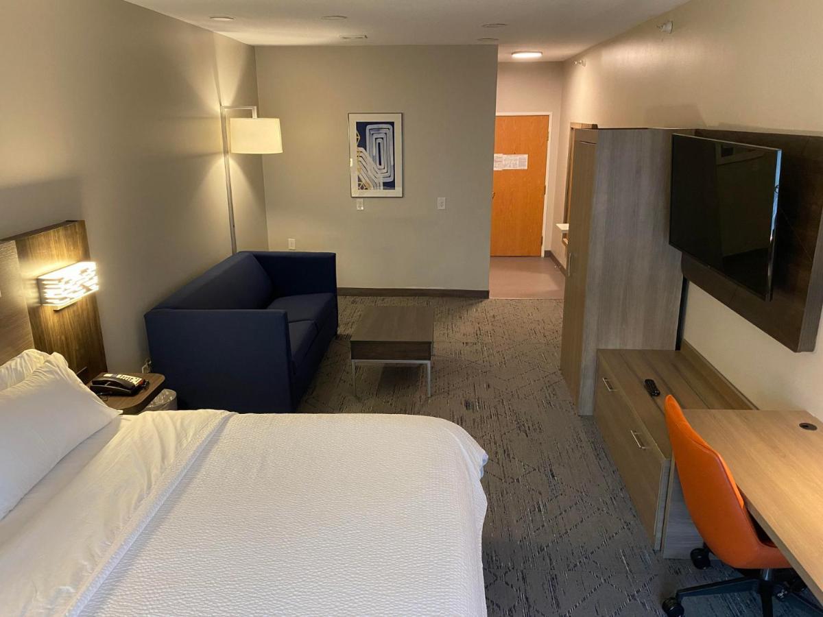 Holiday Inn Express Plymouth By Ihg Ngoại thất bức ảnh