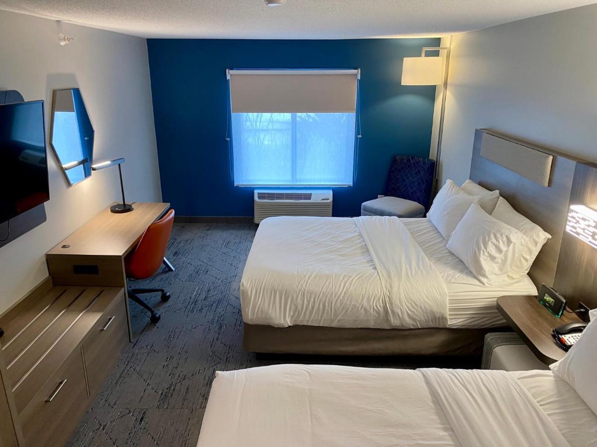 Holiday Inn Express Plymouth By Ihg Ngoại thất bức ảnh