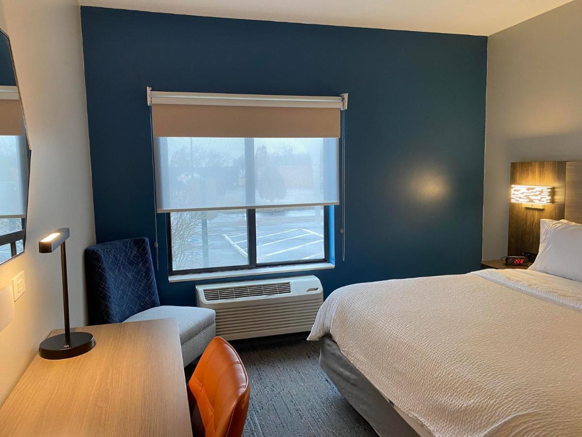 Holiday Inn Express Plymouth By Ihg Ngoại thất bức ảnh
