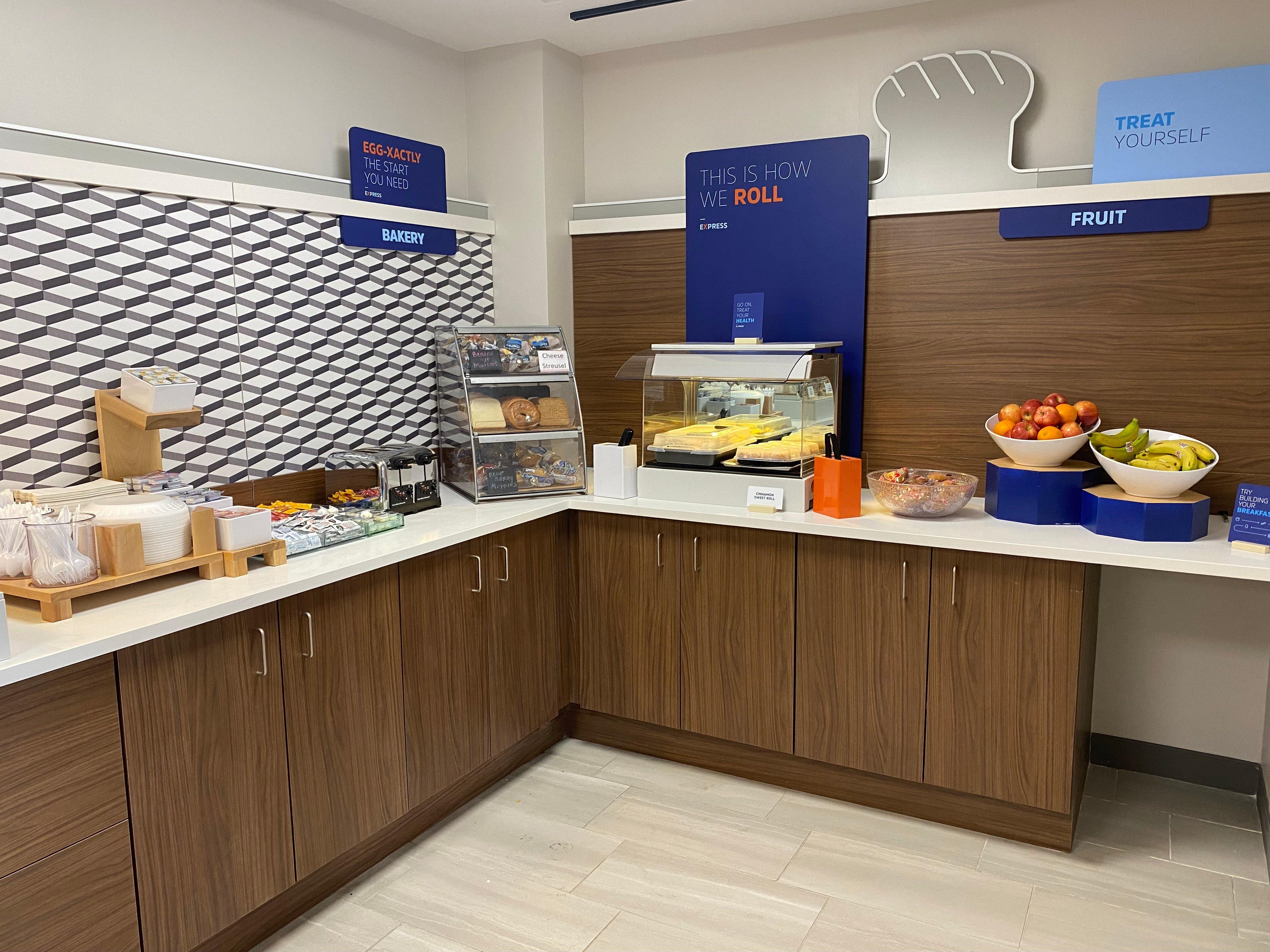Holiday Inn Express Plymouth By Ihg Ngoại thất bức ảnh